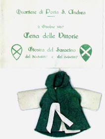  cappottino in panno; approntato dalle mitiche “Citte biancoverdi” a ricordo della cena delle vittorie di cui riportiamo pure la pergamena-ricordo.